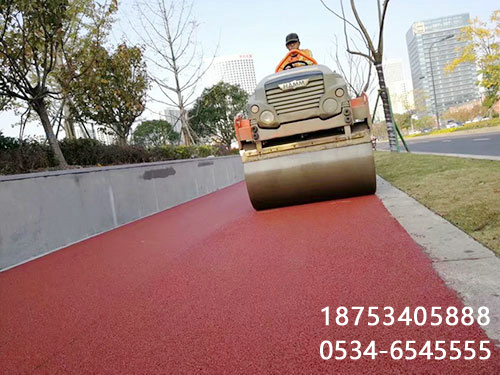 ��ɫ�r��·��